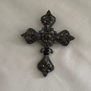 Rhinestones Inlay Large Gothic Cross Silver Tone Brooch